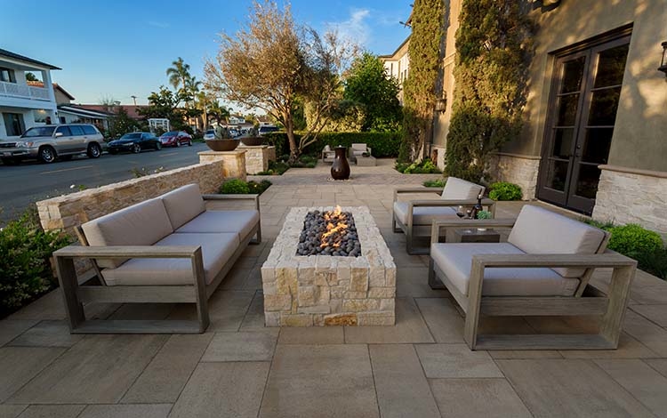 Landscaping services in North Port